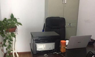 辦公室高效運轉(zhuǎn)的雙翼 辦公用品與電腦設(shè)備